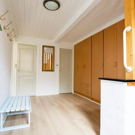 Lunas Skonne Byhus I Hjertet Af By Villa Stege
